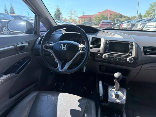 Used 2009 Black Honda EX-L image 7