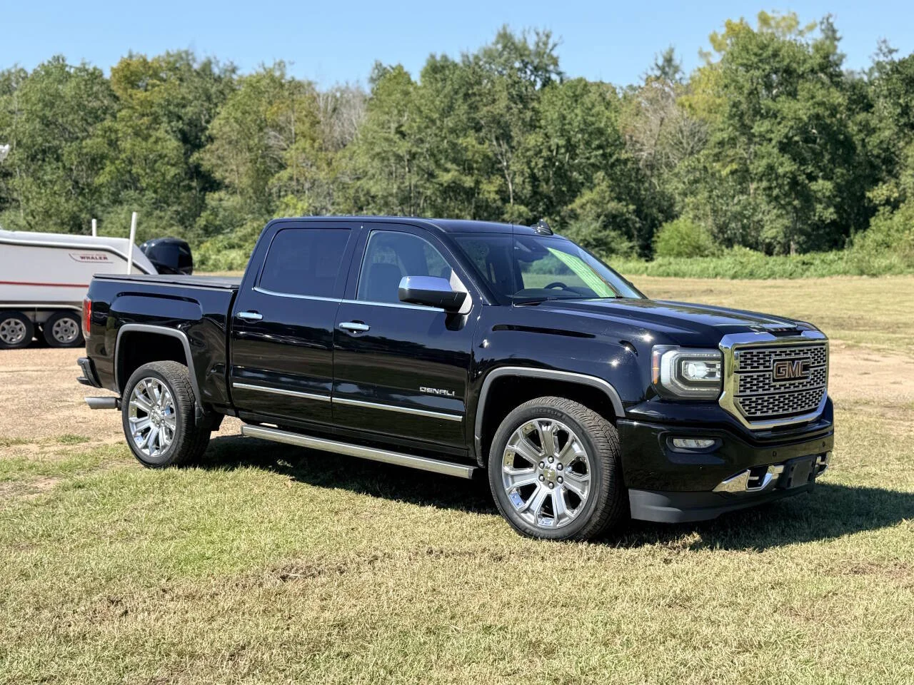 Used 2017 Black GMC Denali 4x4 4dr Crew Cab 5.8 ft. SB image 7