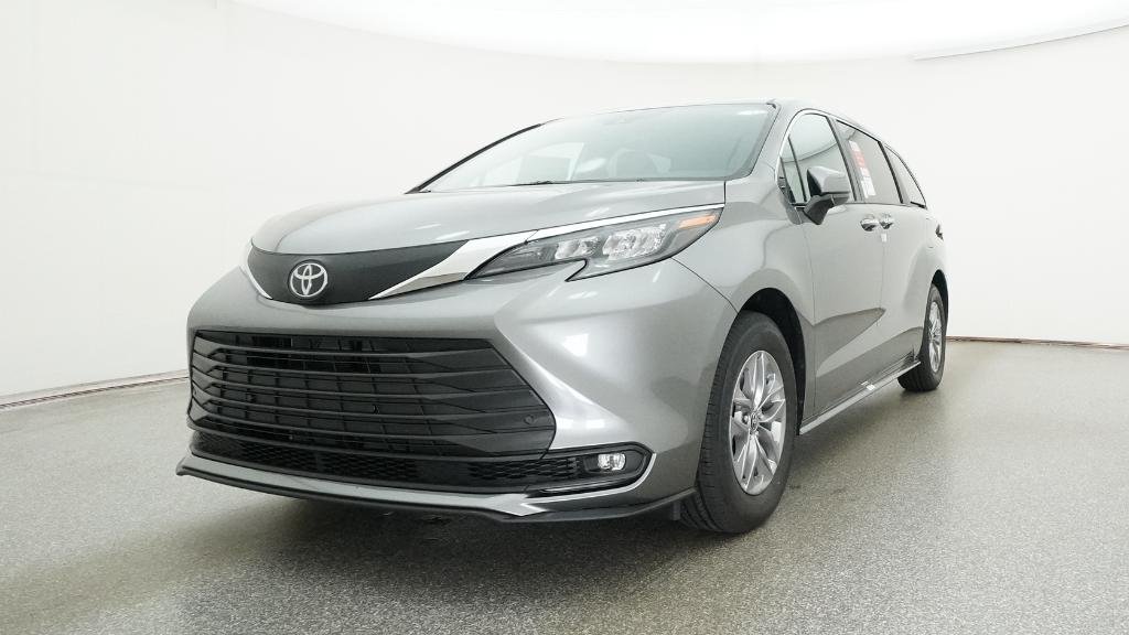 New 2026 Heavy Metal Toyota XLE image 14