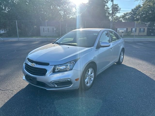 Used 2016 Silver Chevrolet 1LT image 1