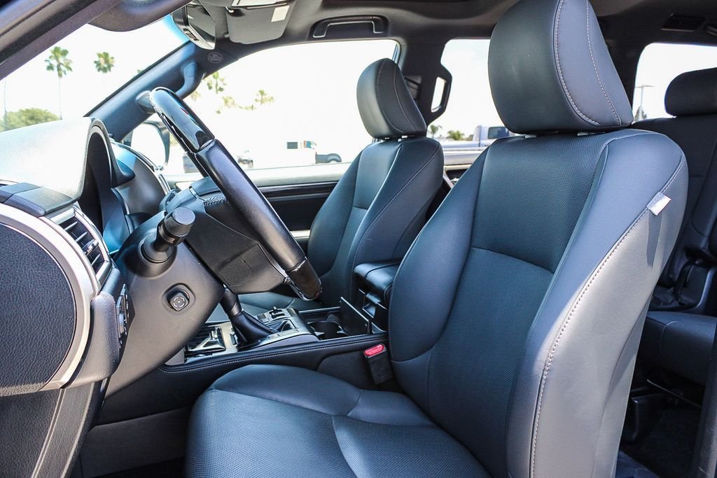 Used 2021 Onyx Black Lexus 460 image 18