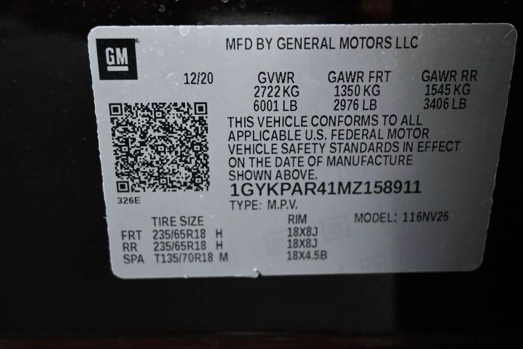 Used 2021 Garnet Metallic Cadillac Luxury image 27