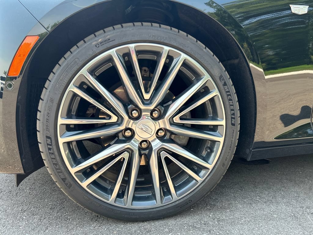 Certified Used 2024 Black Raven Cadillac Premium Luxury image 10