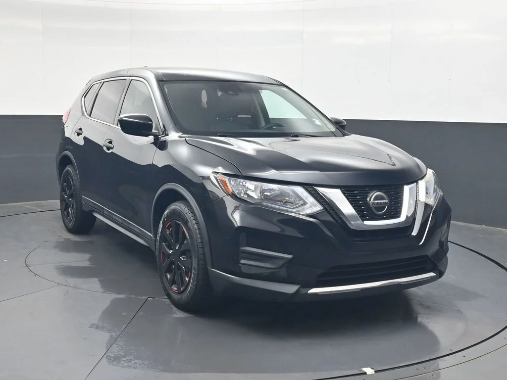 Used 2020 Black Nissan S image 2