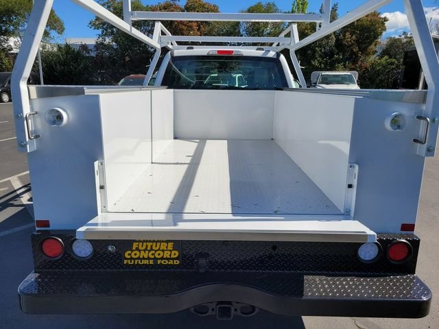 New 2026 Oxford White Ford F-250® XL image 42