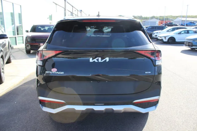 Used 2023 Black Kia EX image 29