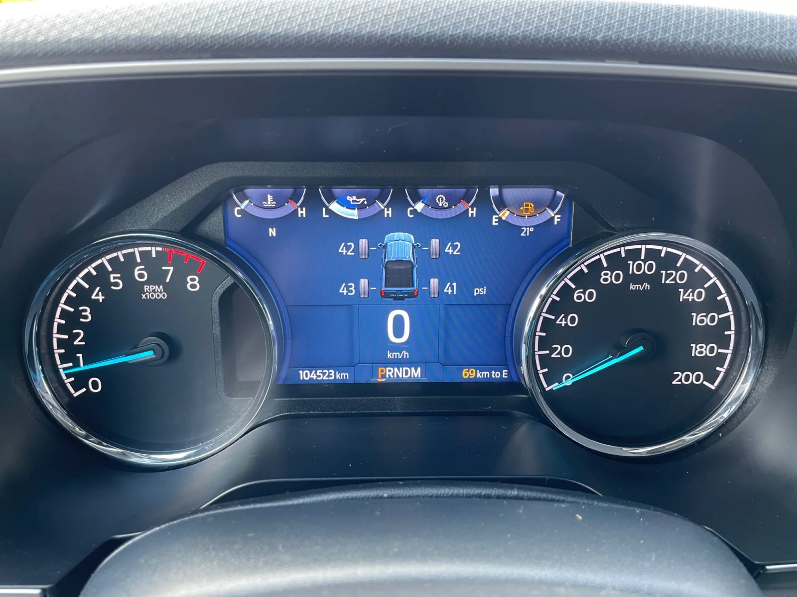 Used 2022 Red Ford XLT SuperCrew image 22
