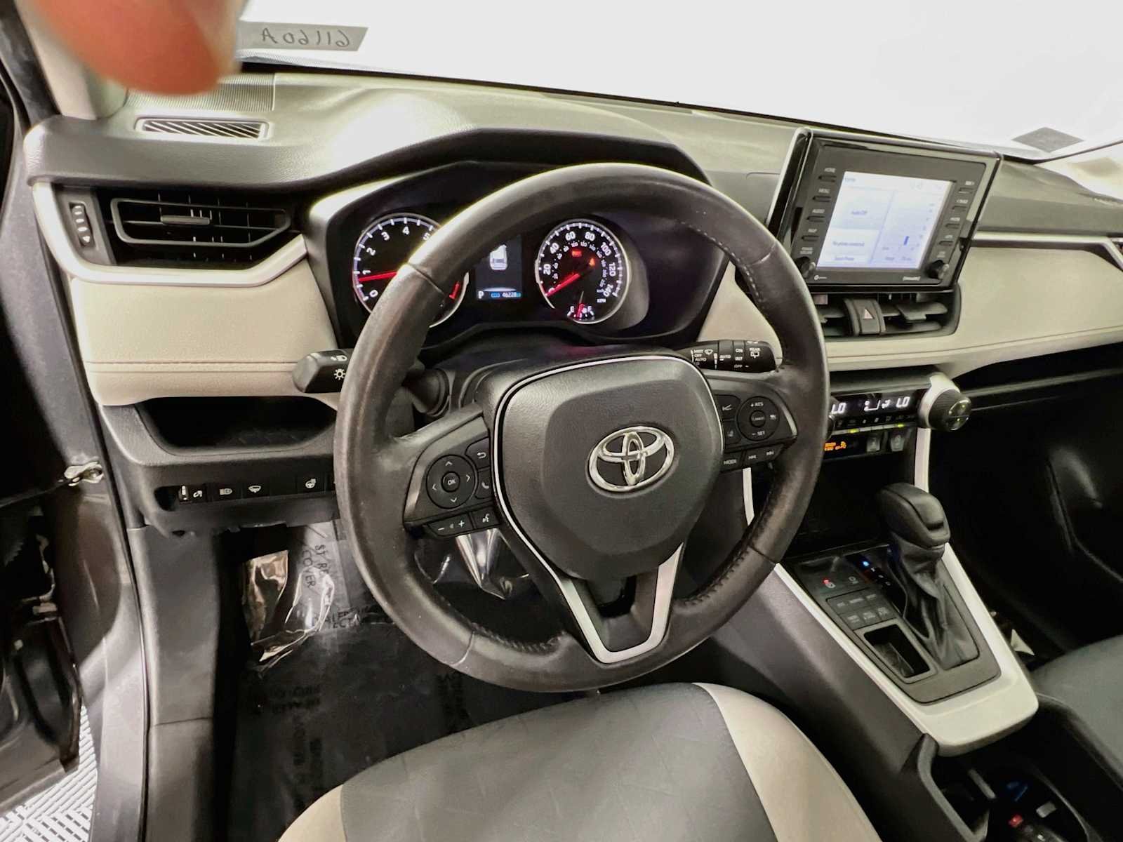 Used 2022 Magnetic Gray Metallic Toyota XLE image 11