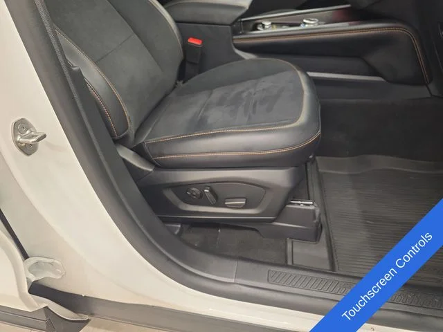 New 2026 Star White Metallic Tri-Coat Ford Tremor® image 11