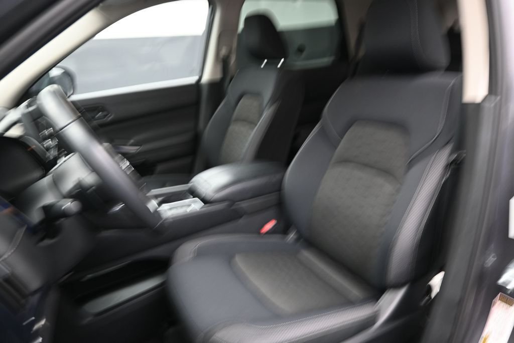 Used 2025 Gray Nissan SV image 20
