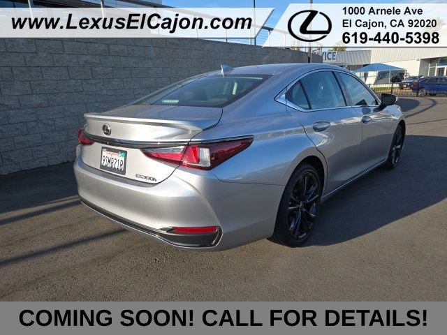 Used 2025 Silver Lexus 300h F SPORT Design image 8