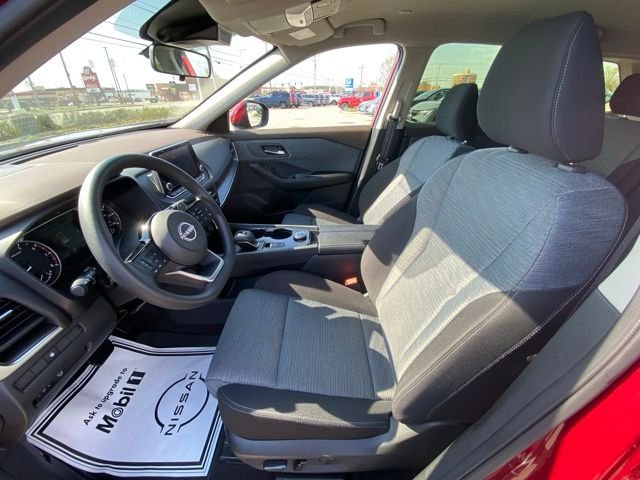 Used 2023 Red Nissan SV image 39