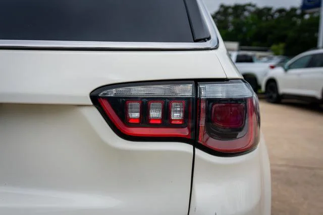Used 2019 White Clearcoat Jeep Limited image 17