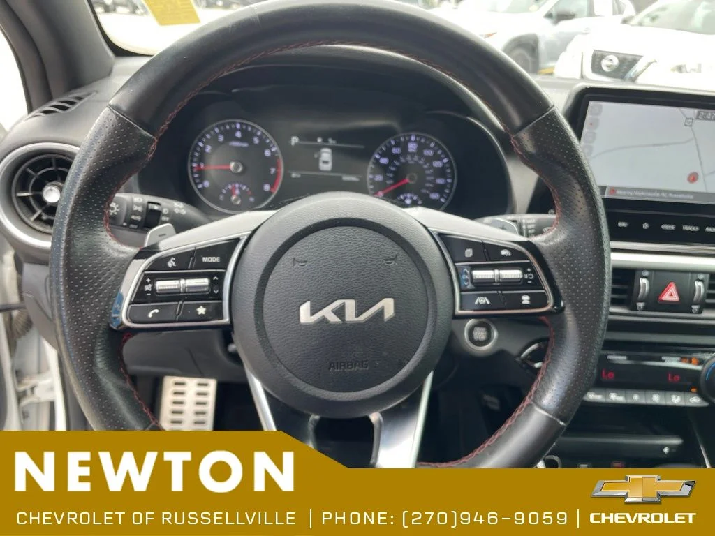 Used 2024 White Kia GT image 13