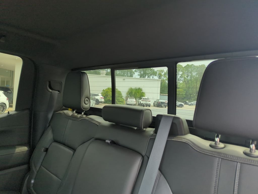 Used 2019 Red Chevrolet High Country image 32