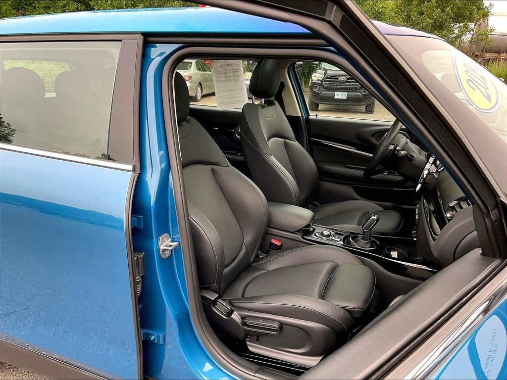 Used 2024 Blue MINI  image 11