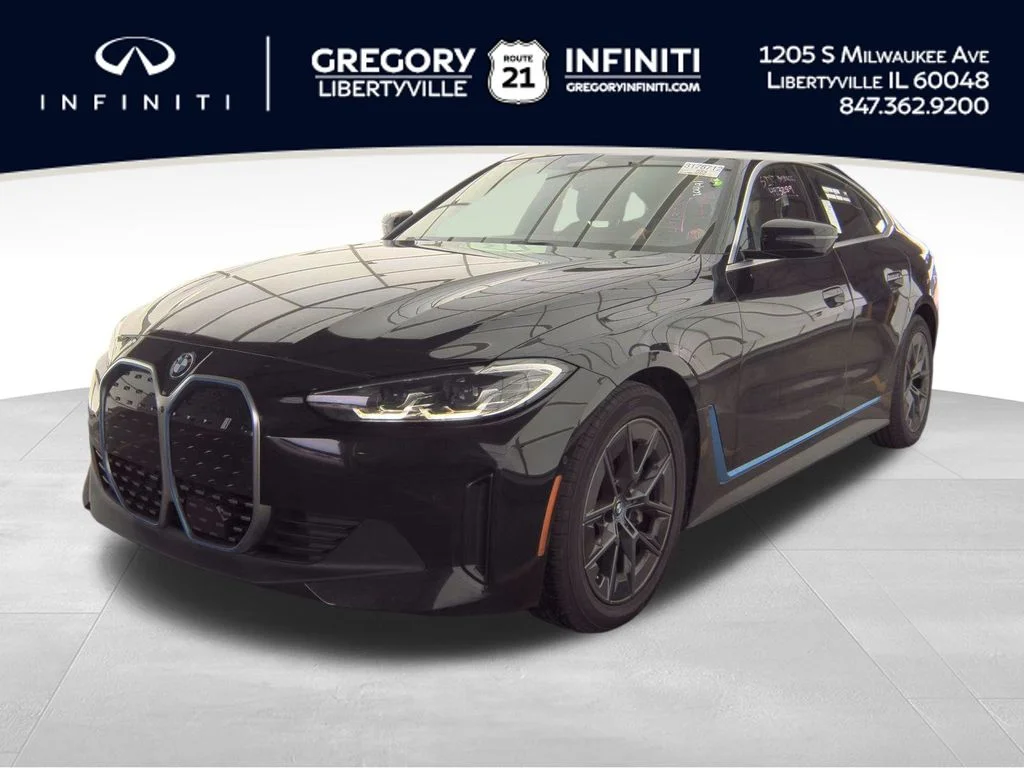 2024 BMW i4 xDrive40's photo