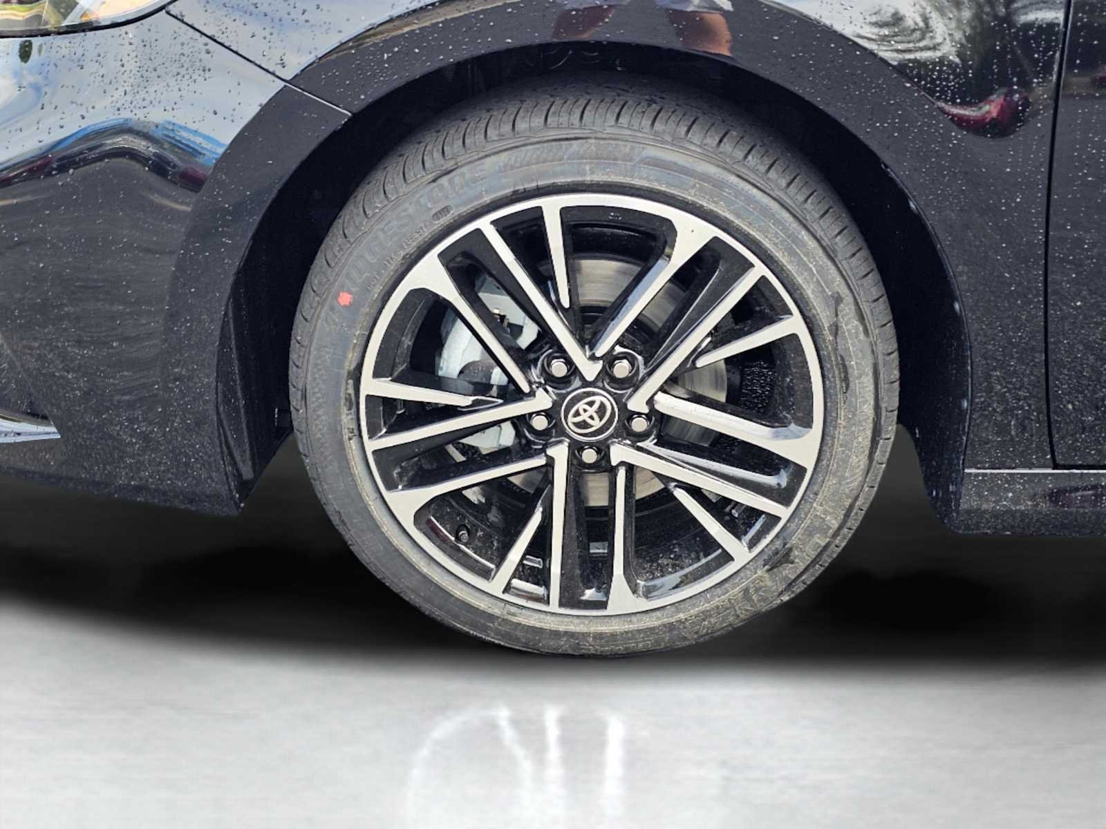 New 2026 Midnight Black Metallic Toyota XLE image 11