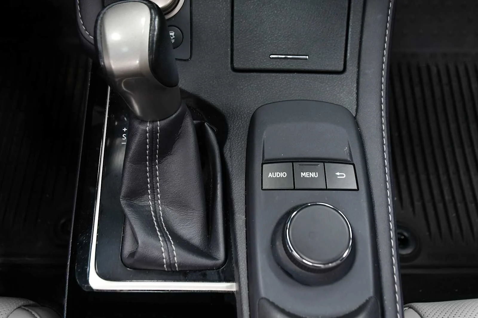 Used 2017 Atomic Silver Lexus  image 23