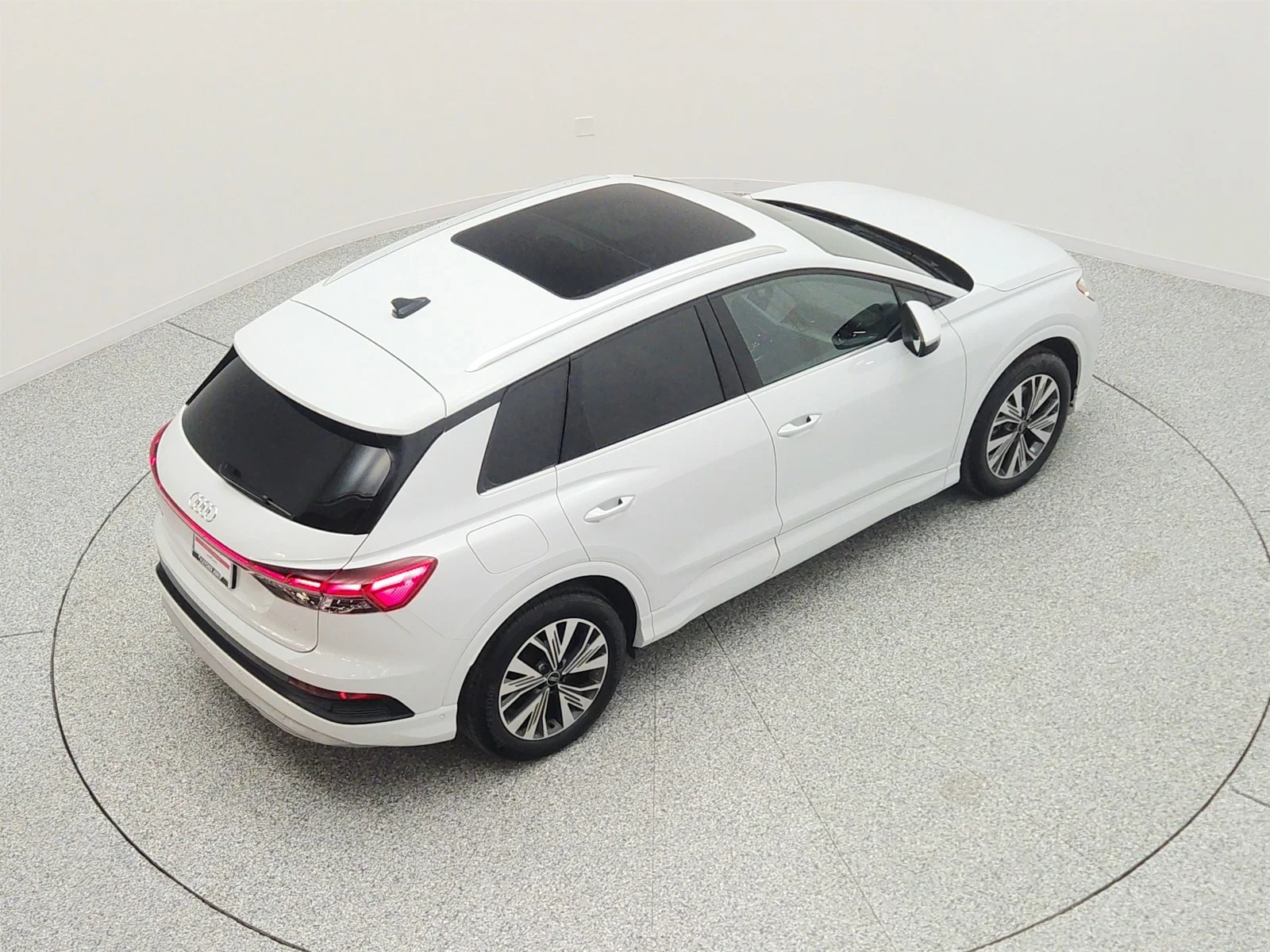 Used 2023 Glacier White Metallic Audi Premium Plus 40 RWD image 26