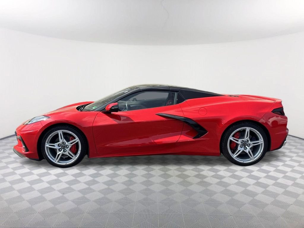 Used 2022 Red Chevrolet Stingray image 8