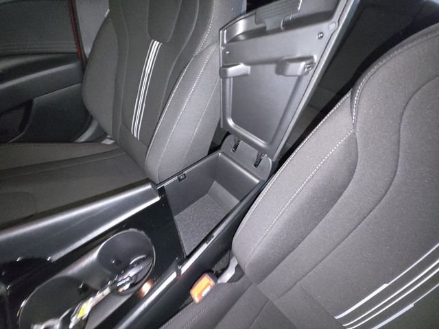 Certified Used 2025 Red Hyundai SEL Convenience image 27
