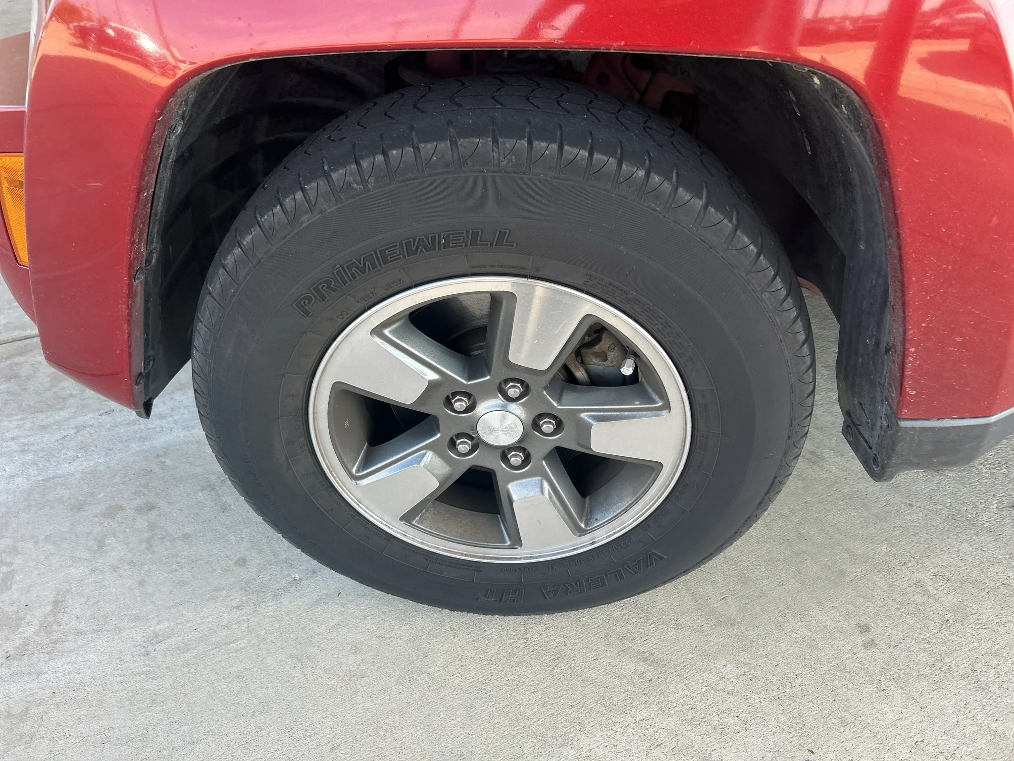 Used 2008 Inferno Red Crystal Pearlcoat Jeep Sport image 18