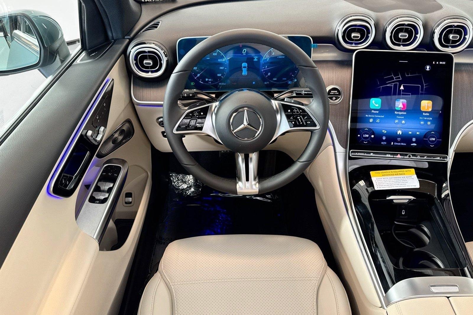 New 2026 Verde Silver Metallic Mercedes-Benz GLC 300 image 20