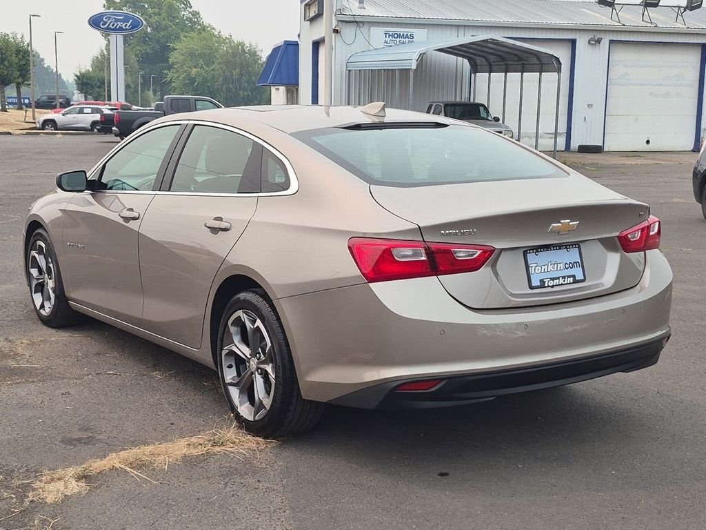 Used 2024 Mineral Gray Metallic Chevrolet LT image 3