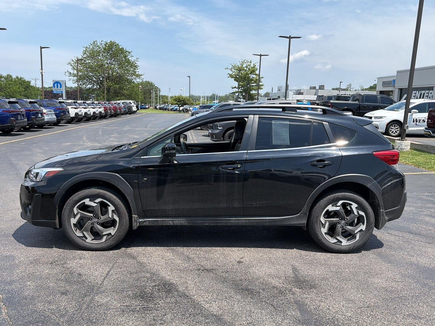 Used 2023 Crystal Black Silica Subaru Limited image 11
