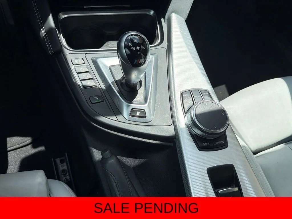 Used 2020 White BMW Base image 24