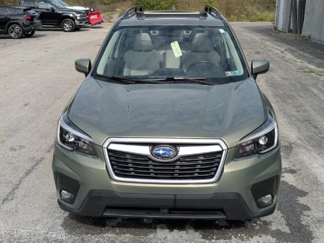Used 2021 Green Subaru Premium image 29