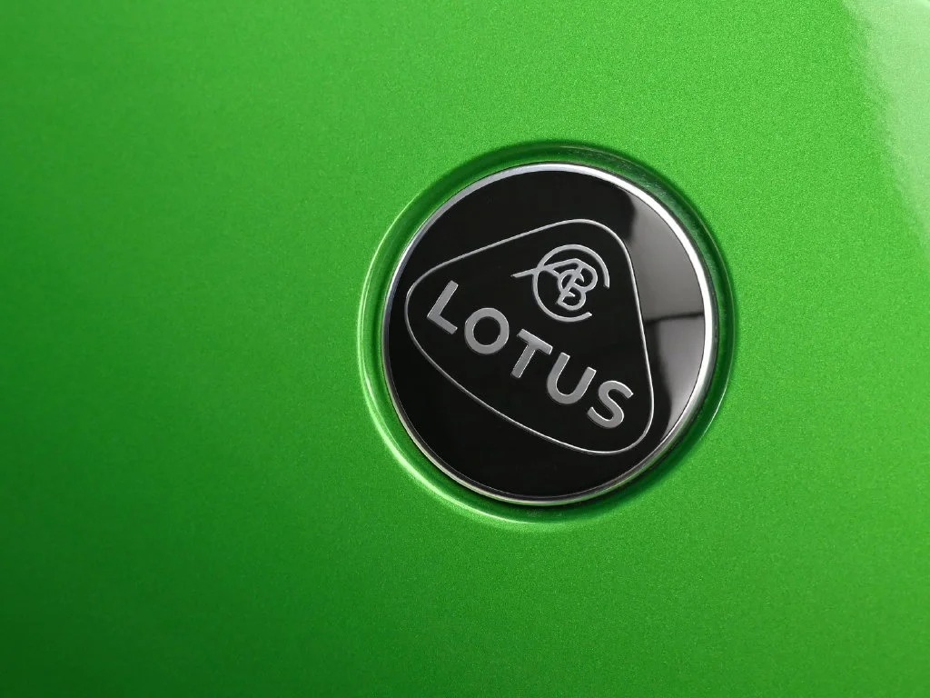 New 2027 EOS Green Lotus  image 35
