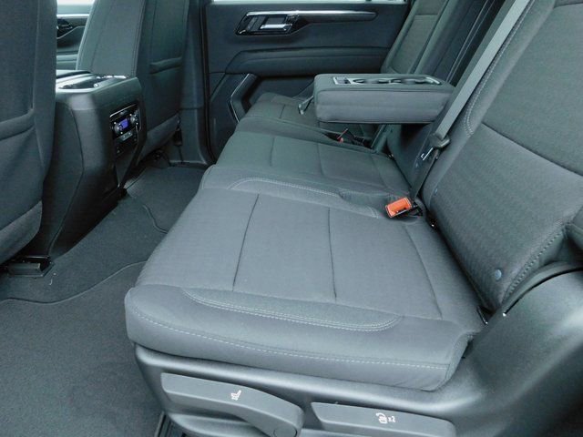 2026 Chevrolet Suburban LS - Photo 20