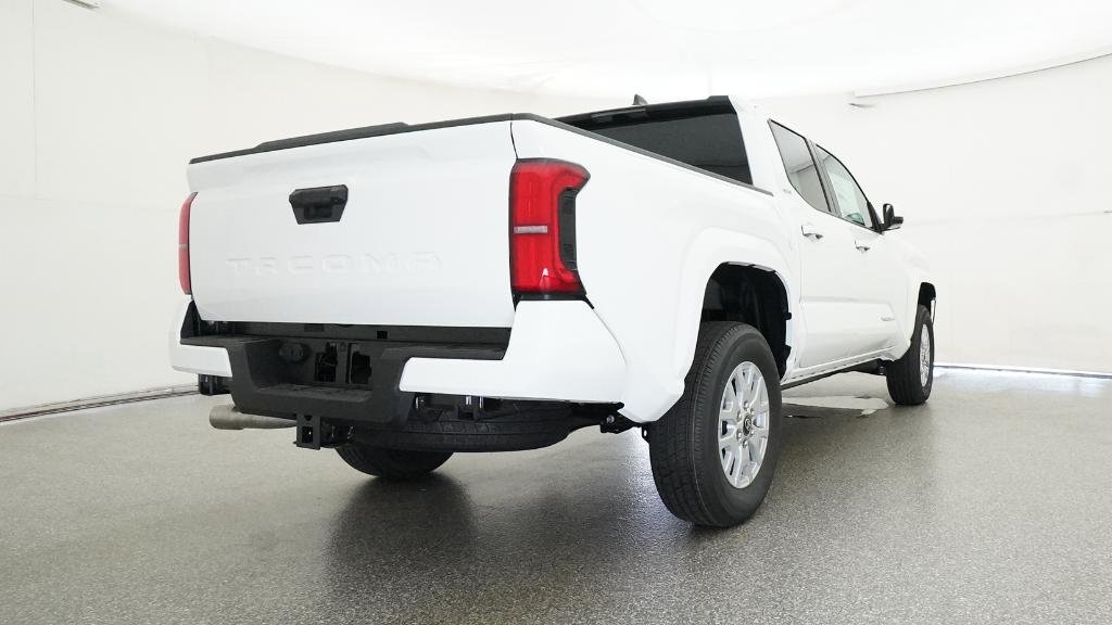 New 2026 White Toyota SR5 image 17
