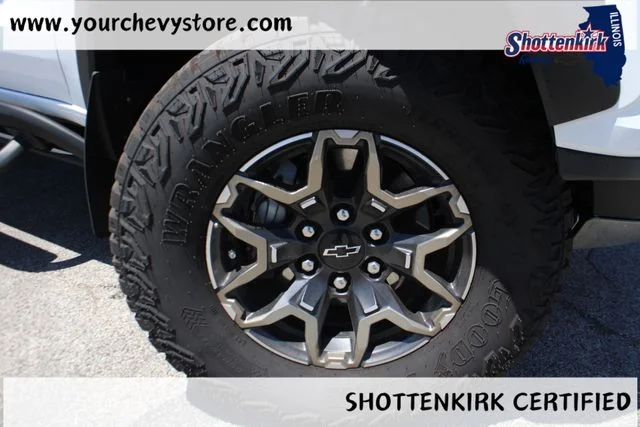 Used 2024 White Chevrolet ZR2 image 12