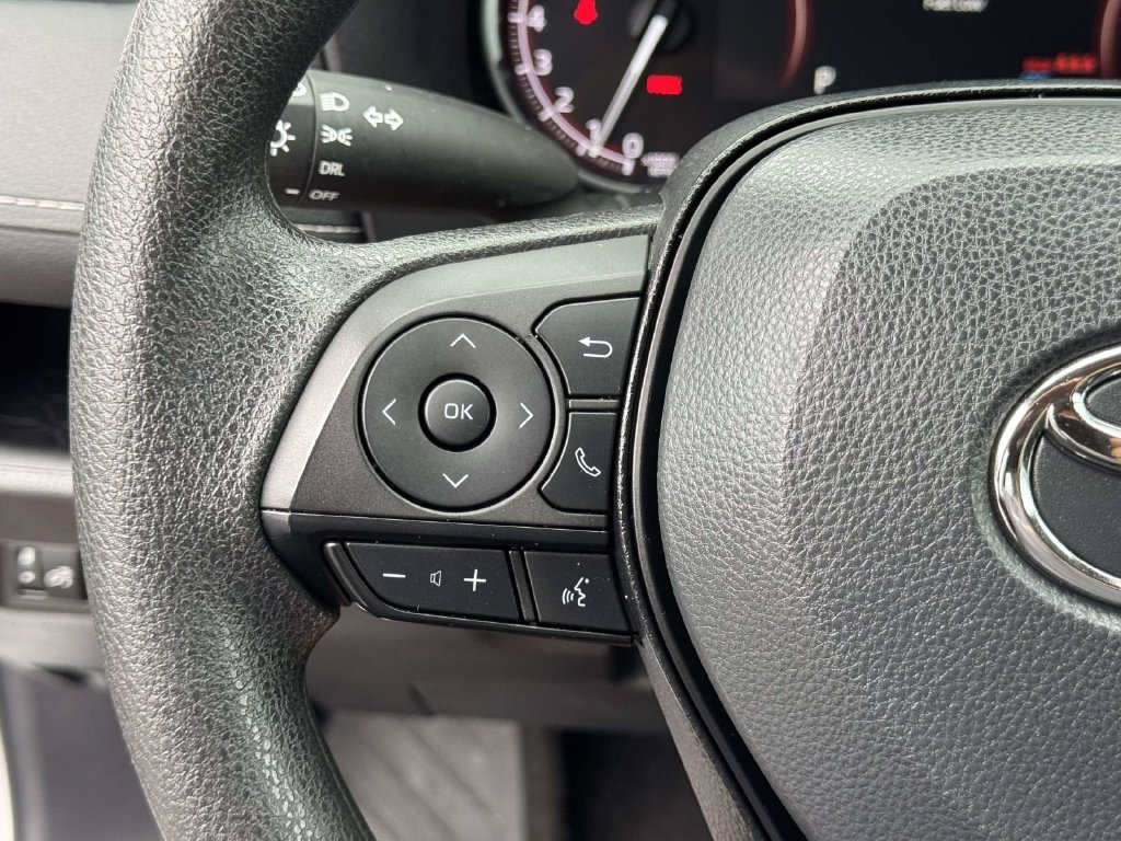 Used 2025 Silver Toyota LE image 10