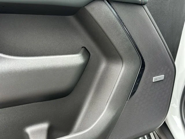 2026 GMC Yukon AT4 - Photo 35