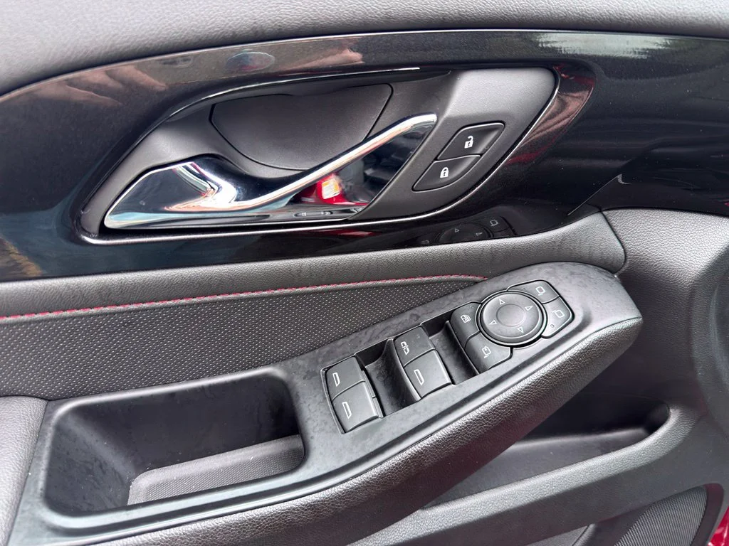 Used 2023 Red Chevrolet RS image 29
