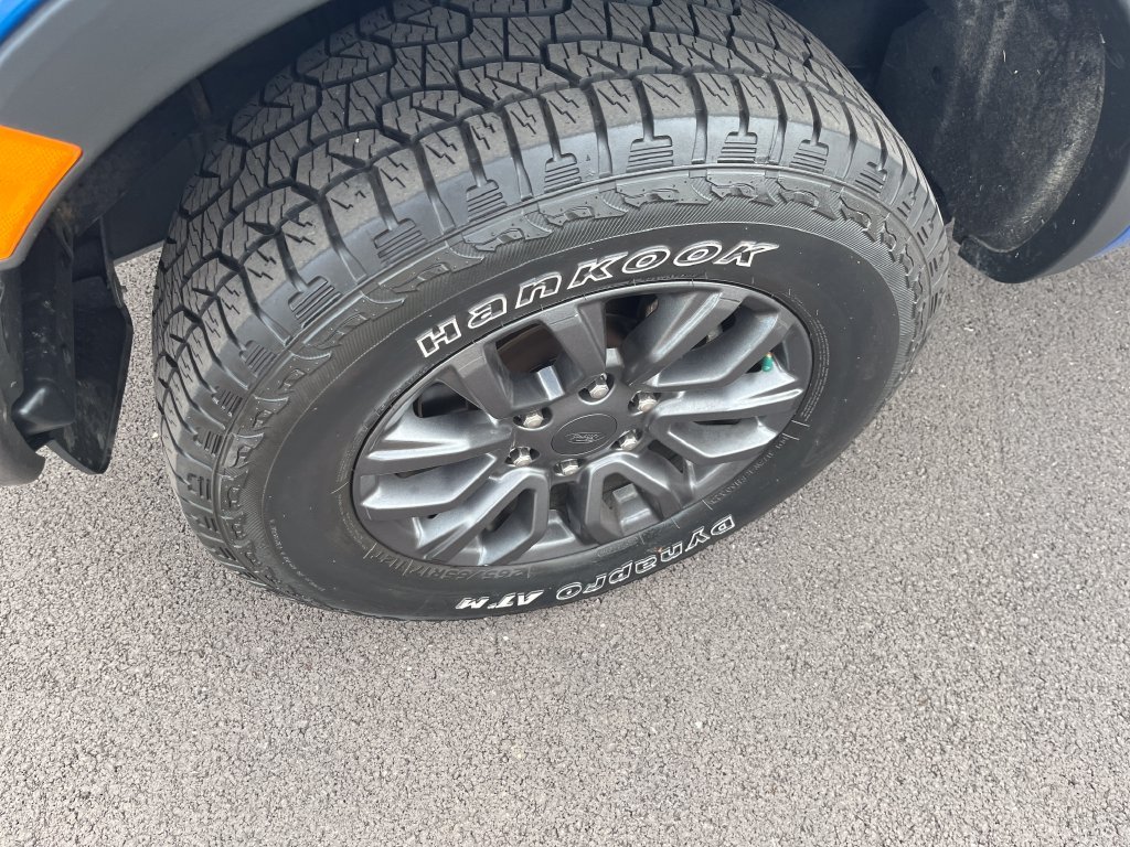 Used 2023 Blue Ford XLT image 11