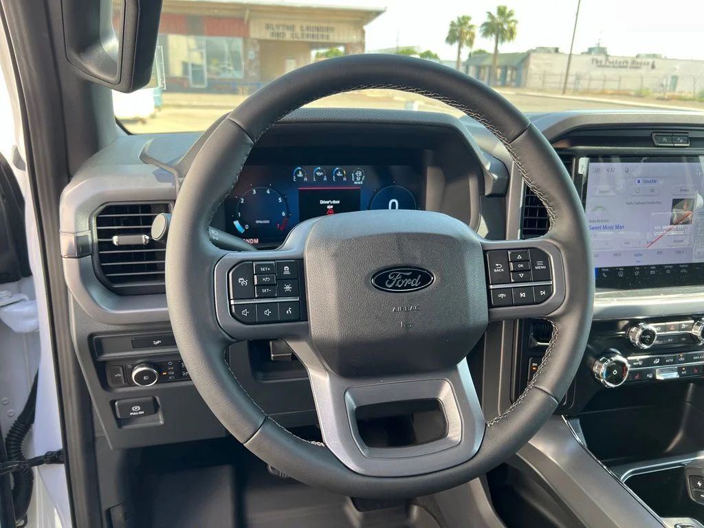 New 2026 Oxford White Ford XLT image 11