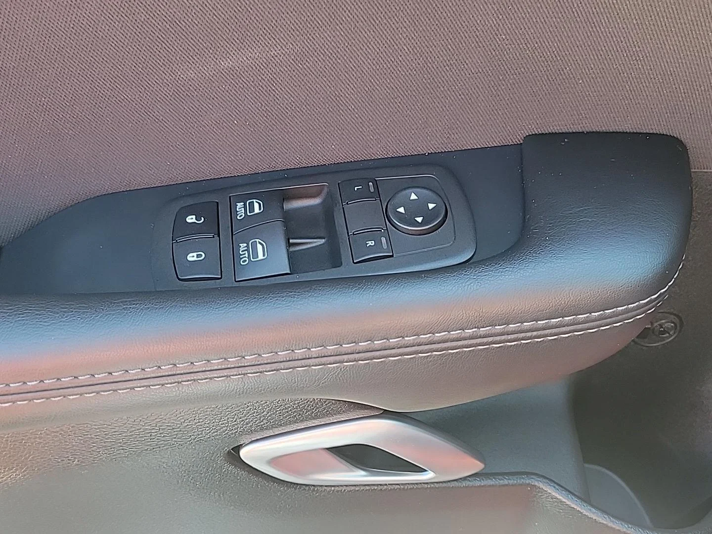 Used 2023 Torred Clearcoat Dodge R/T Scat Pack image 9