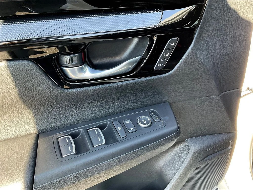 New 2026 Platinum White Pearl Honda Sport Touring image 16