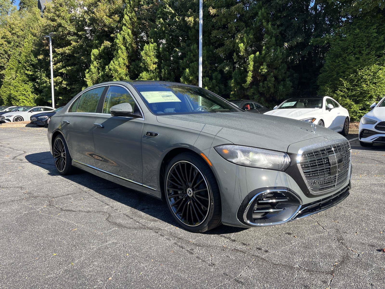 New 2027 MANUFAKTUR Silicon Grey Mercedes-Benz S 580 4MATIC® Sedan image 5