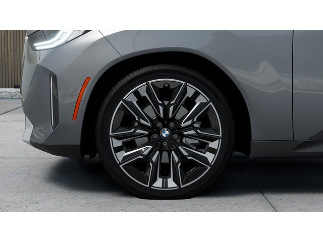 New 2026 Skyscraper Grey Metallic BMW 30 xDrive image 7