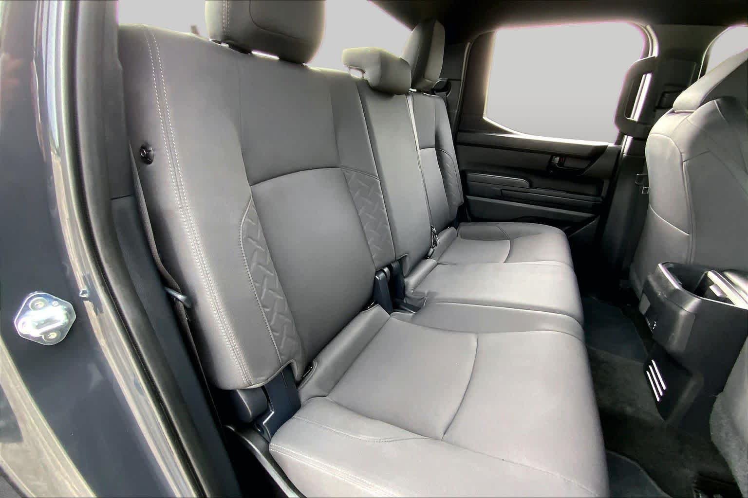 Used 2025 Underground Toyota SR image 19