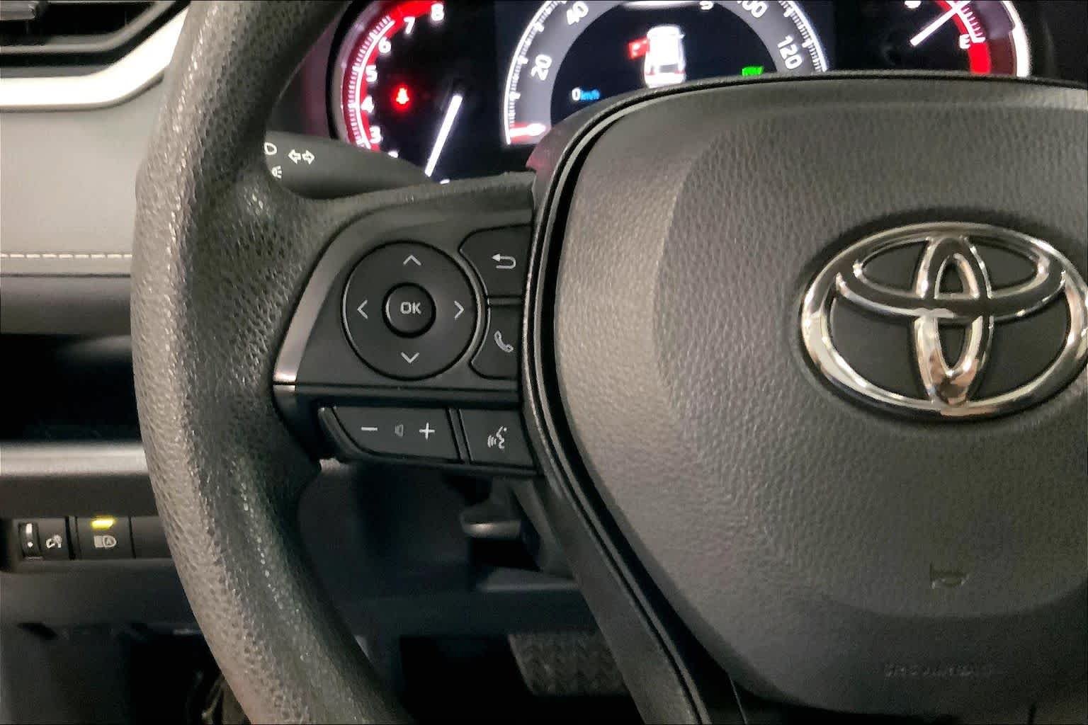 Used 2025 Magnetic Gray Metallic Toyota XLE image 24