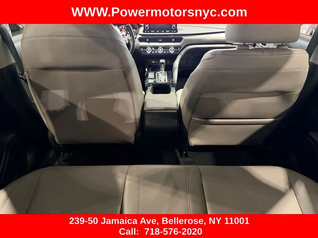 Used 2023 White Acura Base image 22