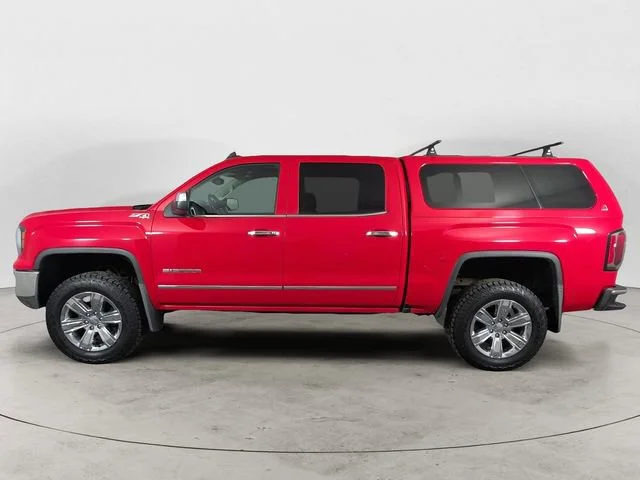 Used 2018 CARDINAL RED GMC SLT image 2