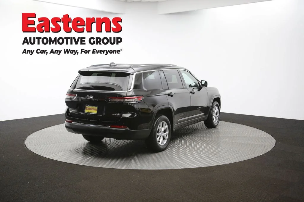 Used 2021 Black Jeep Limited image 40